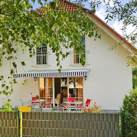 Holiday home At The Kummerower *