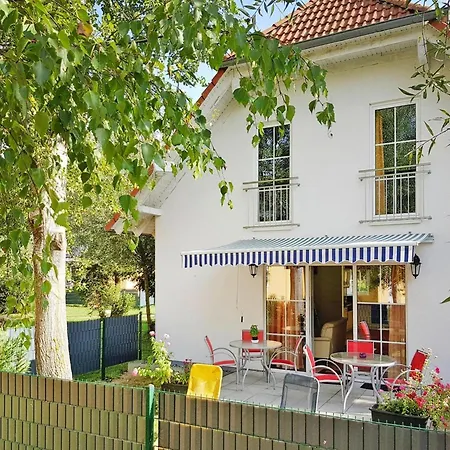 בית נופש At The Kummerower In *