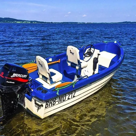 בית נופש At The Kummerower In *