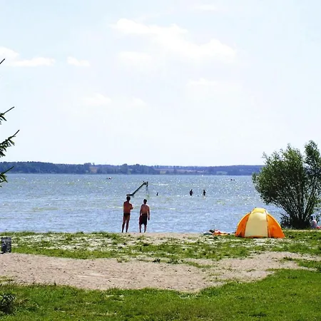 At The Kummerower In בית נופש *