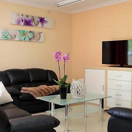 בית נופש At The Kummerower In