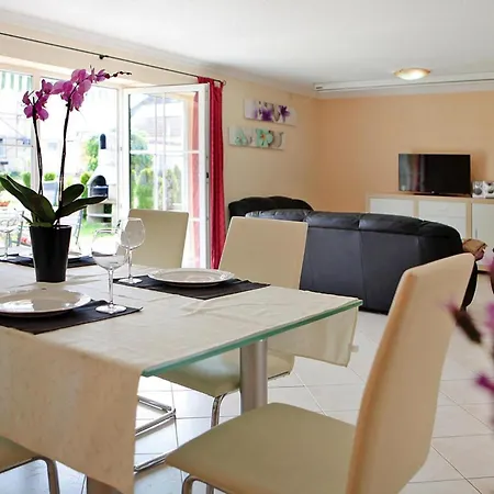 At The Kummerower In בית נופש Verchen